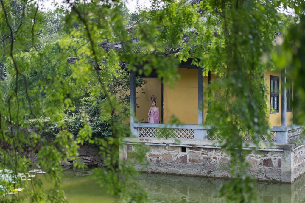 社会人2年目が副業を始めるためのステップは？